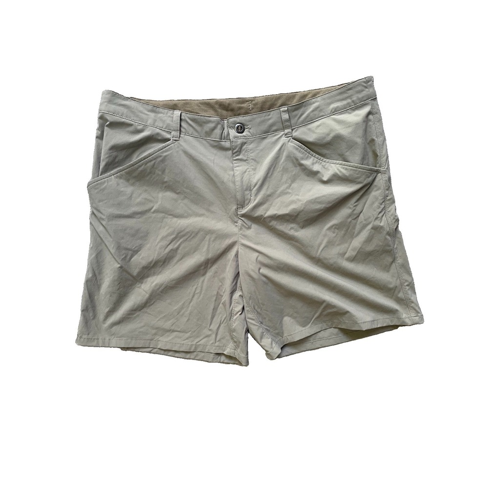 Patagonia Women's 16 Khaki Hiking Shorts Outdoor Nylon Stretch 7" Inseam